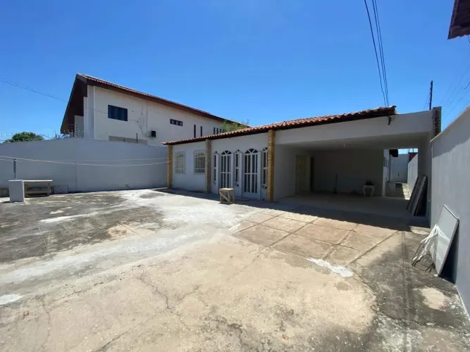 Casa Residencial no Santa Isabel