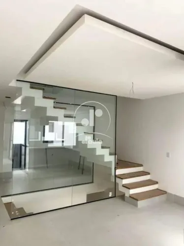 Sobrado para aluguel, 3 quartos 3 suítes Vila Alpina em Santo André/SP