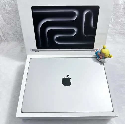 MacBook Pro M3Pro | 18GB | 512 SSD ( peça única )