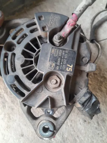 Alternador Bosch Ford XS61 10300 AA