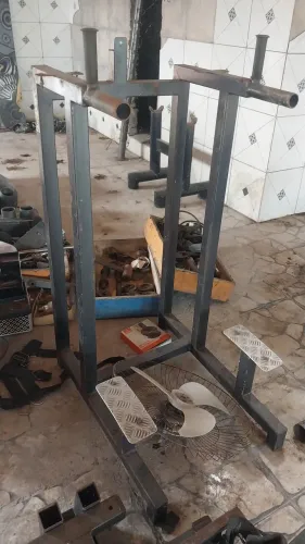 Paralela e máquina de lombar