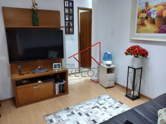 Apartamento - / Residencial / Glória
