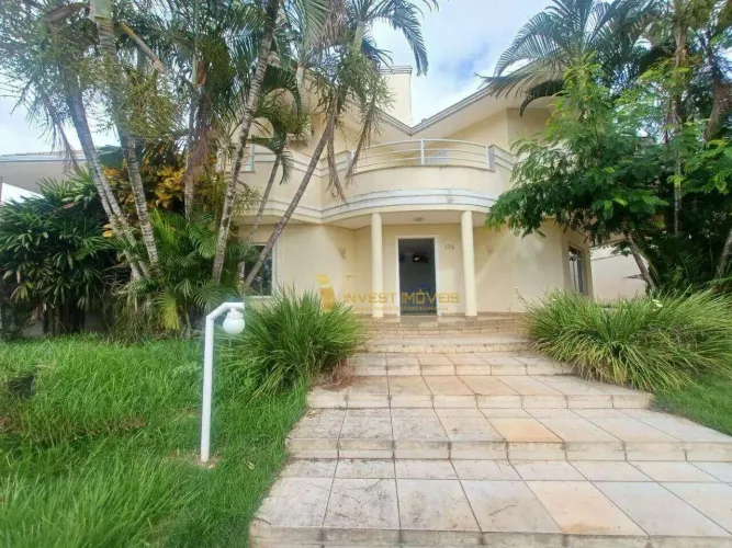 Casa para alugar com 4 suítes/ Bela Suiça/ Londrina