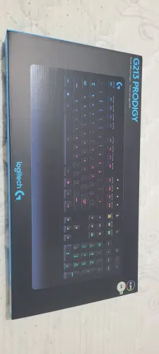 Teclado Gamer RGB Logitech G213 Prodigy