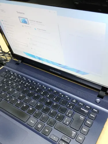 NOTEBOOK SAMSUNG NO270E4E DUAL CORE 8GB SSD 120GB