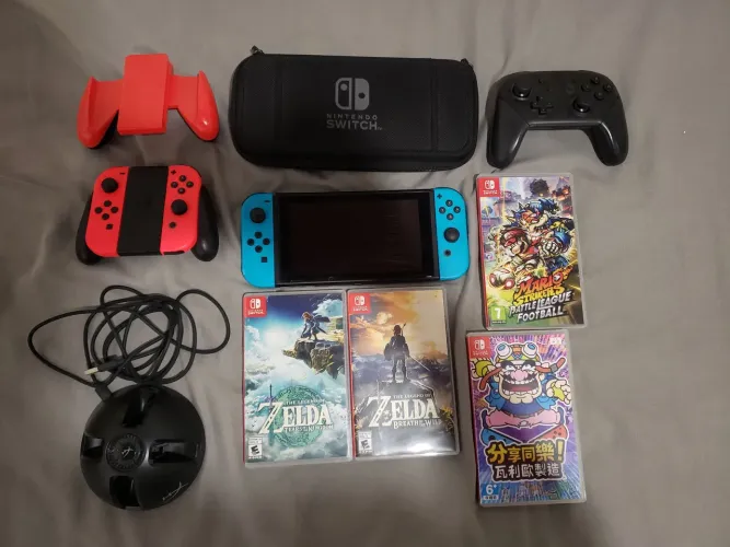 Nintendo Switch com jogos e acessórios 