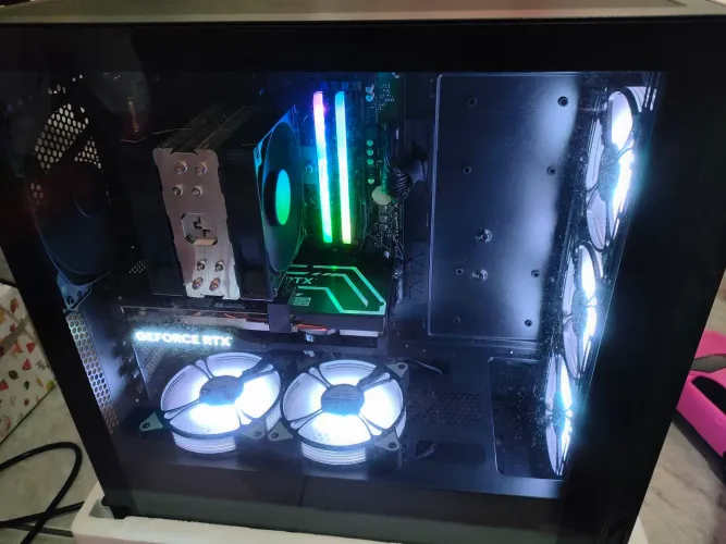 PC GAMER RYZEN 7 + RTX 4060