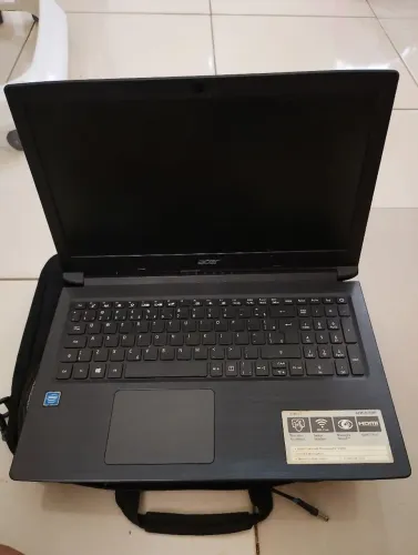 Vendo notebook Acer aspire 3