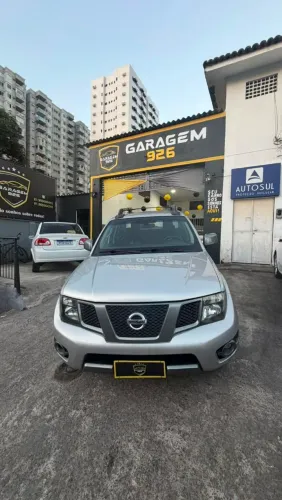 Nissan Frontier SV At.cd 4X4 2.5 TB Diesel Mec. 2014