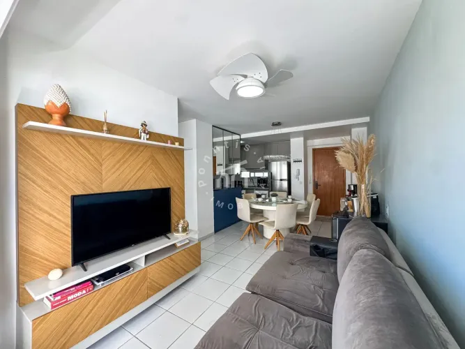 Cond. Maria Rita e Maria Anita - Apartamento com 3 quartos à venda, 63m2 em Candeias