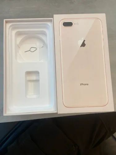 Caixa iPhone 8 Plus 64GB