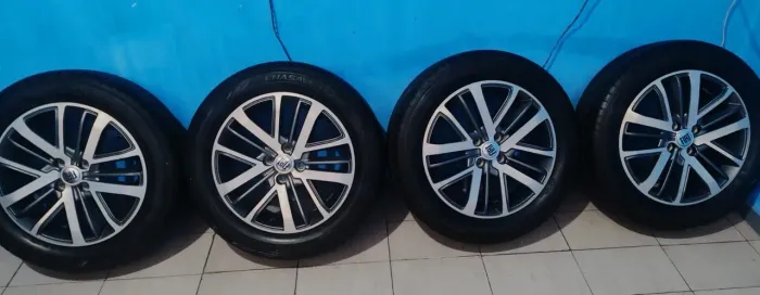 Rodas 16 Fiat Strada Volcano original