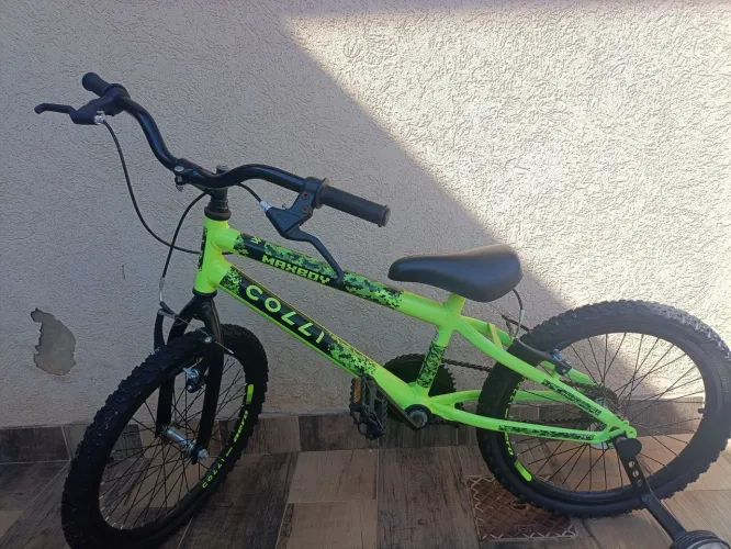 Bicicleta infantil seminova pra sai hoje