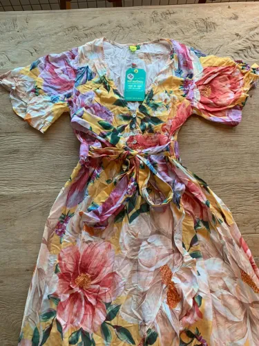 Última chance: Vestido longo Floral FARM - novo, na tag