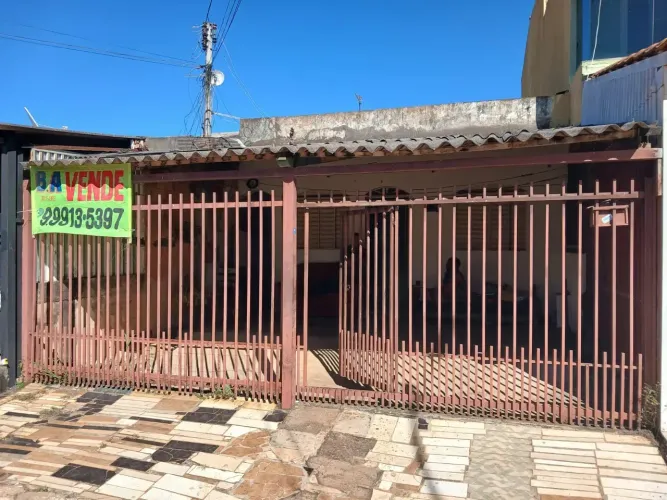 vendo casa na laje próximo a avenida QNL30 Taguatinga