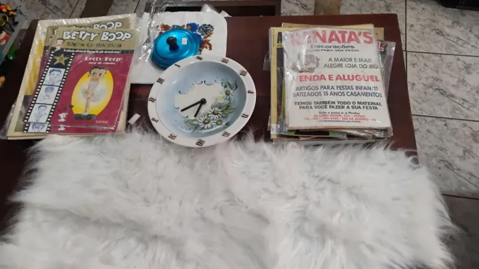 Lote de antiguidades vend 01