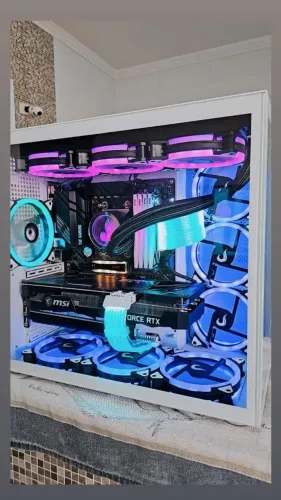 PC GAMER COMPLETO - RYZEN 7 5800X3D + RTX 3070 + 32GB RAM