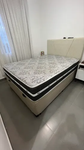 Colchão de Molas Usado