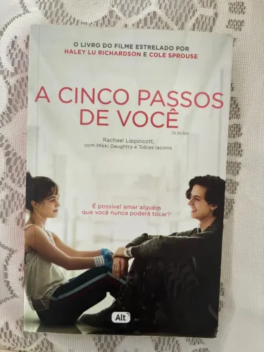 a cinco passos de você livro