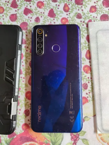 REALME 5 PRO 8GB RAM 128GB