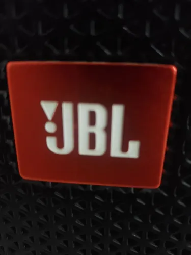 JBL 1000 D.J O MELHOR SOM ALTÍSSIMA QUALIDADE VOCÊ PODE GASTAR DINHEIRO COM ELA ALUGANDO.,