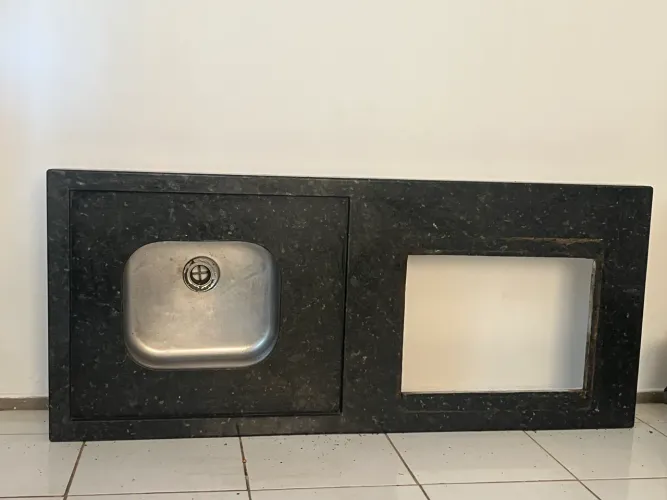 Pedra de mármore com Cuba e furo para Cooktop