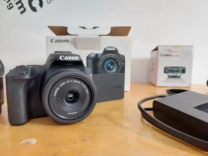 Canon EOS Rebel SL3 + EF-S 18-55mm STM + EF-S 24mm f/2.8 STM