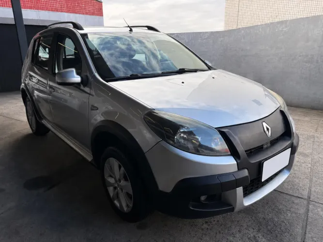 Renault Sandero Stepway Hi-flex 1.6 16V 5P Aut. 2014