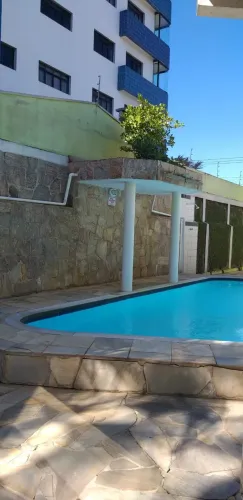 CASA EM FRENTE A PRAIA COM PISCINA ! TIPO SOBRADO EM CONDOMINIO, 2 QUARTOS