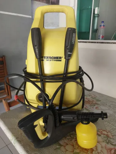 Lavadora de alta pressão ?