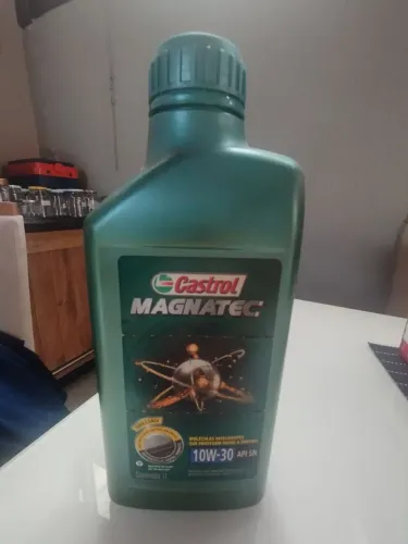 Óleo Castrol 10w30 Magnatec