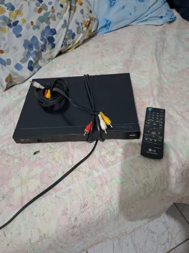 Vende_se um aparelho de DVD