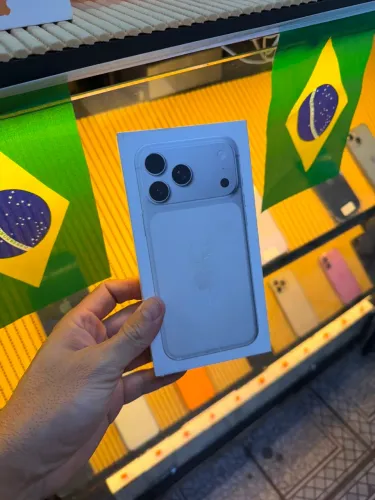 iPhone 17 Pro Max 256gb NOVO Branco Pague menos e leve mais tecnologia.