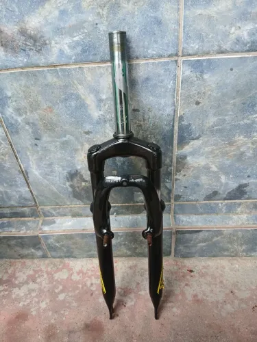 Amortecedor aro 26 conservado e funcionando perfeitamente