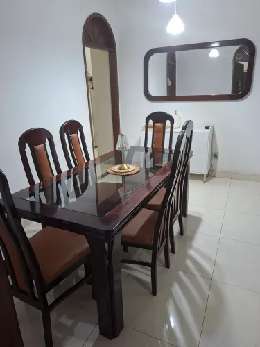 Mesa de jantar + Espelho