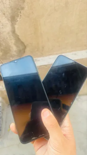 Celular Motorola e Xiaomi
