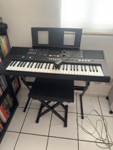 Teclado Yamaha Psr-e483 61 teclas Kit