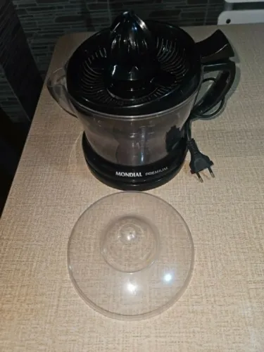 DESAPEGO Espremedor de Frutas Mondial Turbo Citrus Premium E-02.