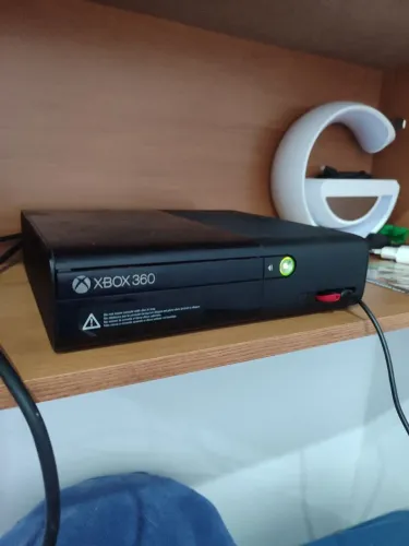 Xbox 360 Super Slim 500gb