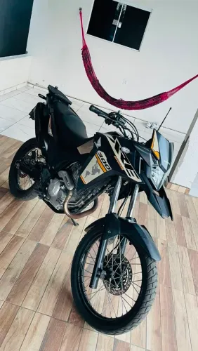 Xre 300