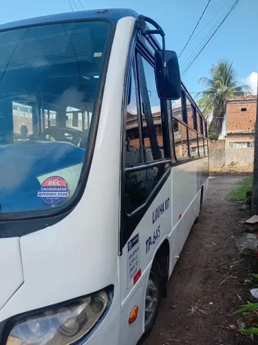 Vendo microônibus 