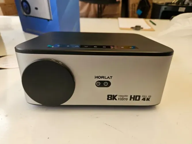 Horlat Projetor Led Projector Home Theater FullHD 4K
