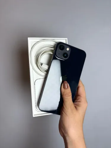 iPhone 13 128gb seminovo - todo original 