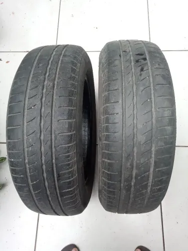 2 pneus 185/65R15Pirelli