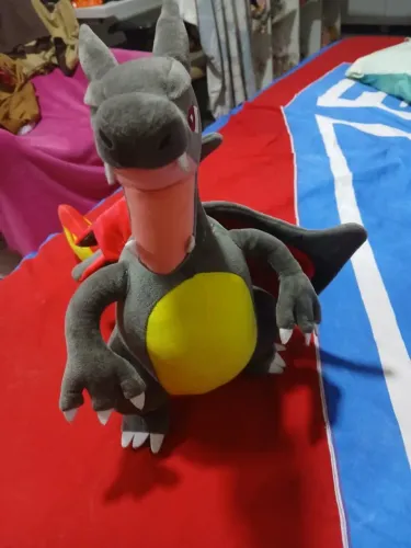 Vendo pelucia pokemon