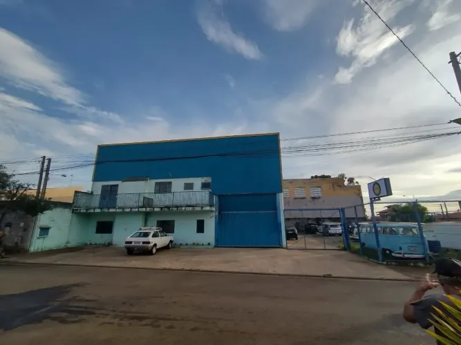 Barracão comercial em Cosmópolis-SP, na Vila Kalil.