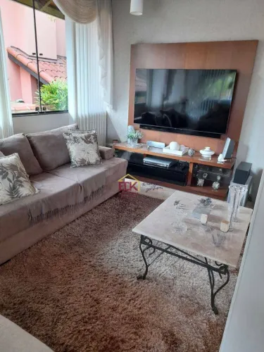 Sobrado com 3 dormitórios à venda, 250 m² por R$ 1.000.000,00 - Vila Santana - Mogi das Cr