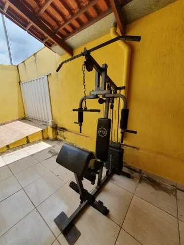 Academia musculação WCT 80kg