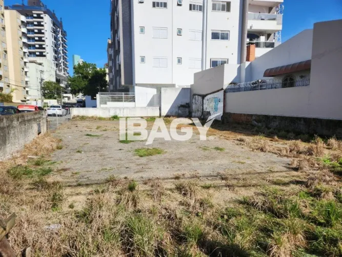 Oportunidade! Terreno em Trindade - Florianópolis