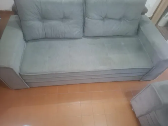 Sofá semi novo urgente!!!